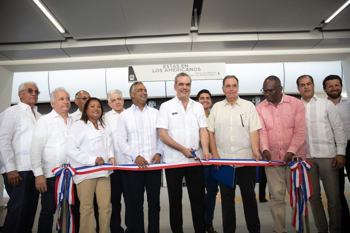 Luis Abinader inauguró más de 8 obras en un solo fin de semana